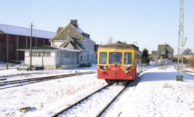 Weywertz-Wévercé - D9720.jpg